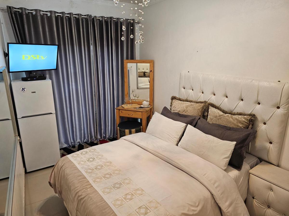 Rjs Guesthouse Durban Eksteriør bilde