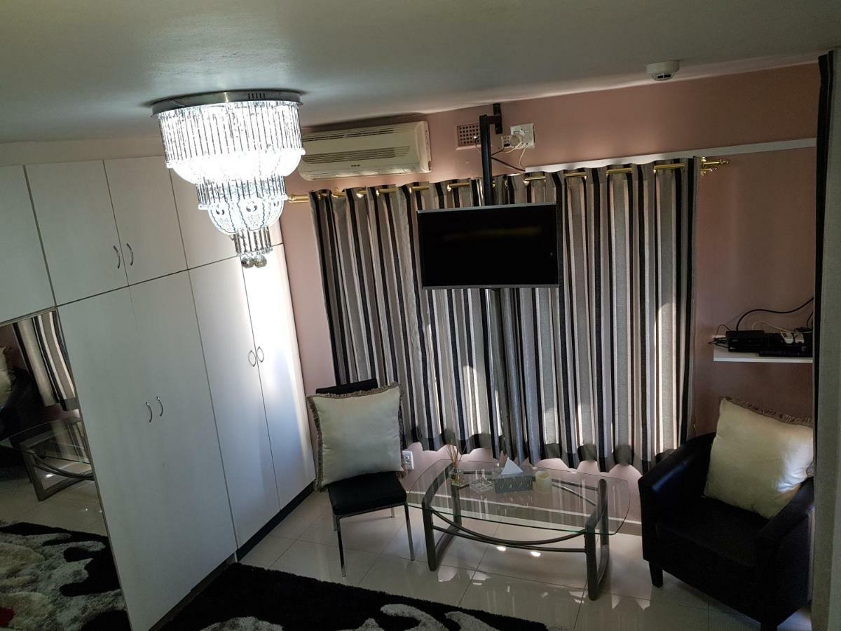 Rjs Guesthouse Durban Eksteriør bilde
