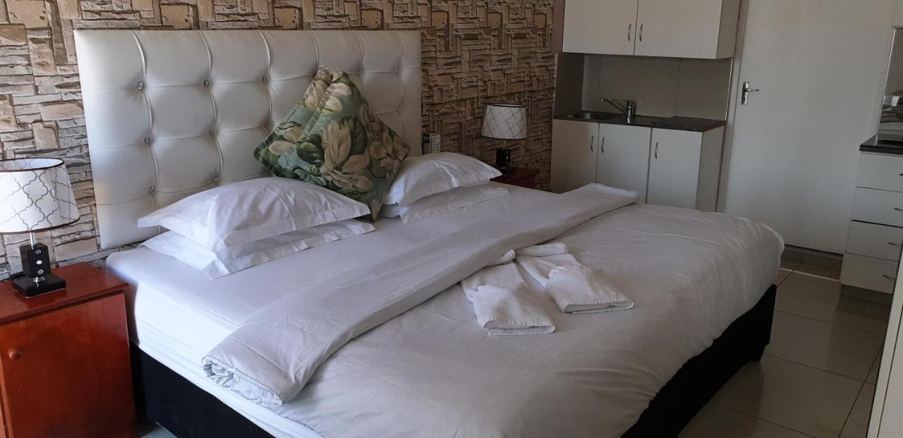 Rjs Guesthouse Durban Eksteriør bilde