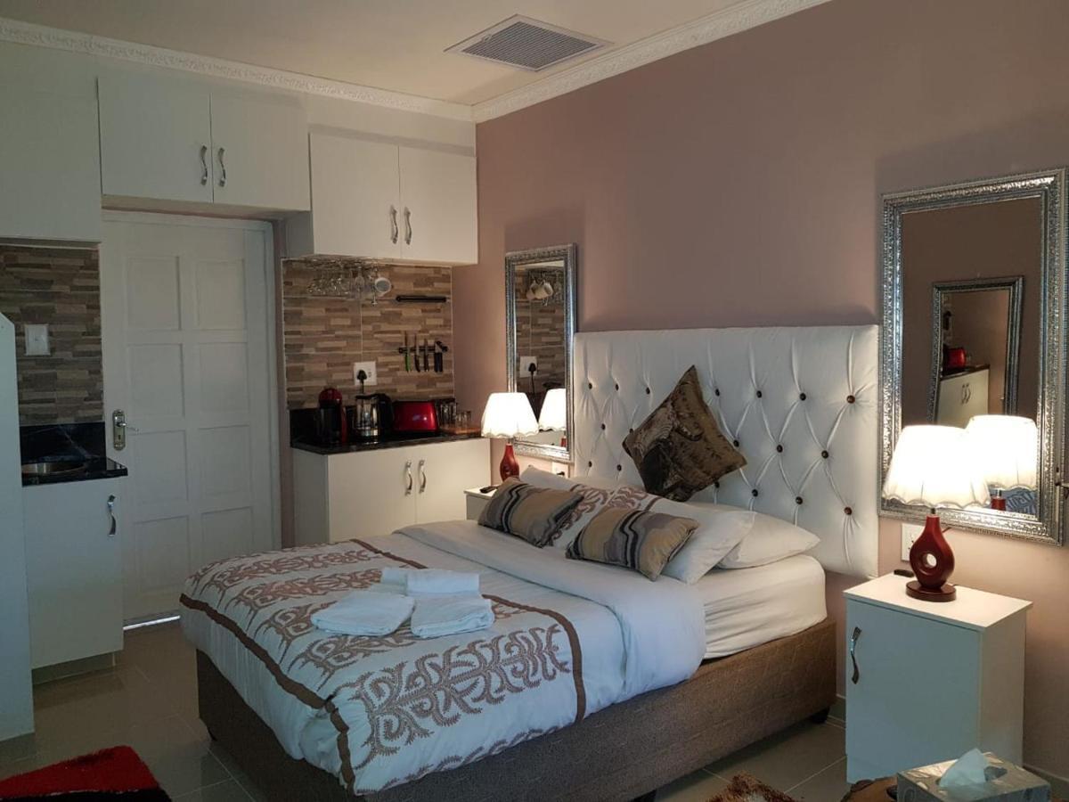 Rjs Guesthouse Durban Eksteriør bilde
